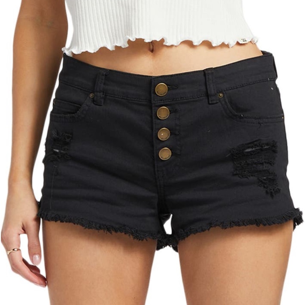 Billabong Raw Hem shorts